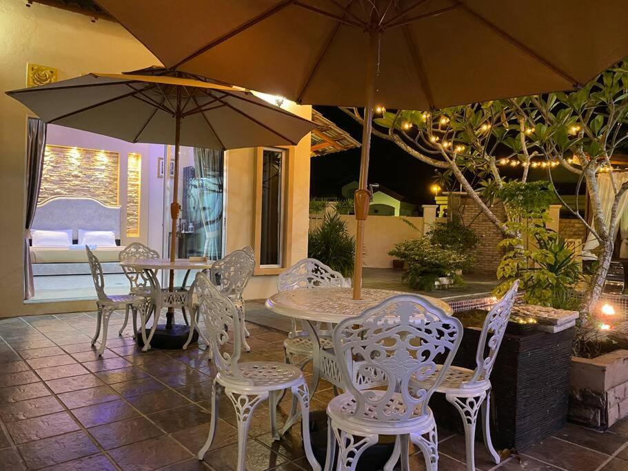 Suria 3 Sepang With Private Pool Villa Sungai Pelek Exterior foto